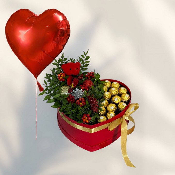 Kalp Kutuda Kokina 15 Çikolata Kalp Folyo Helyum Balon