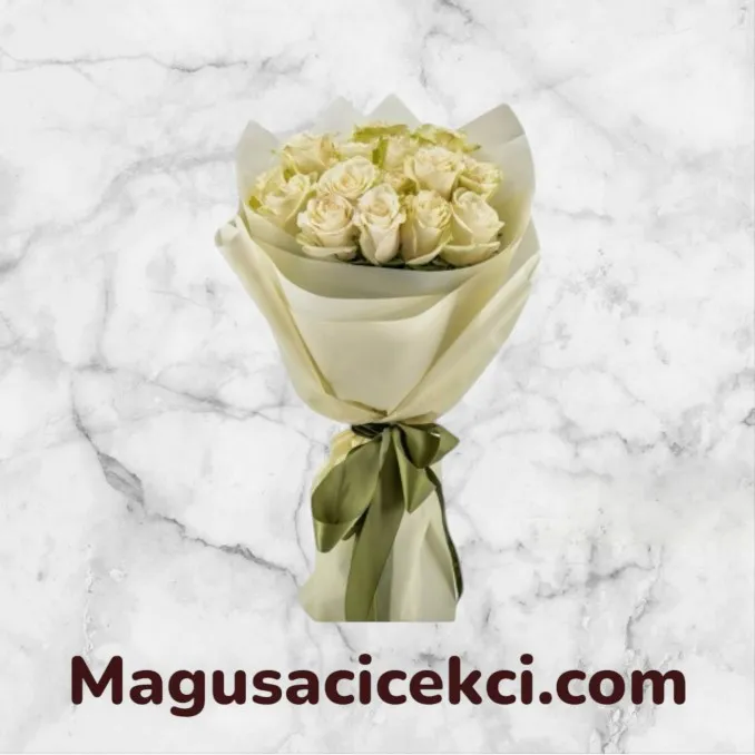 15 Beyaz Gül Buketi