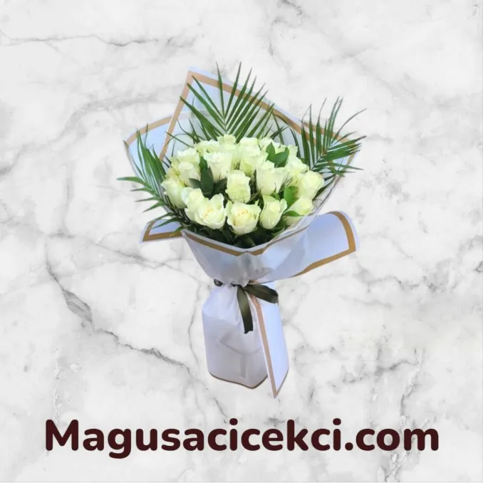 25 Beyaz Gül Buketi